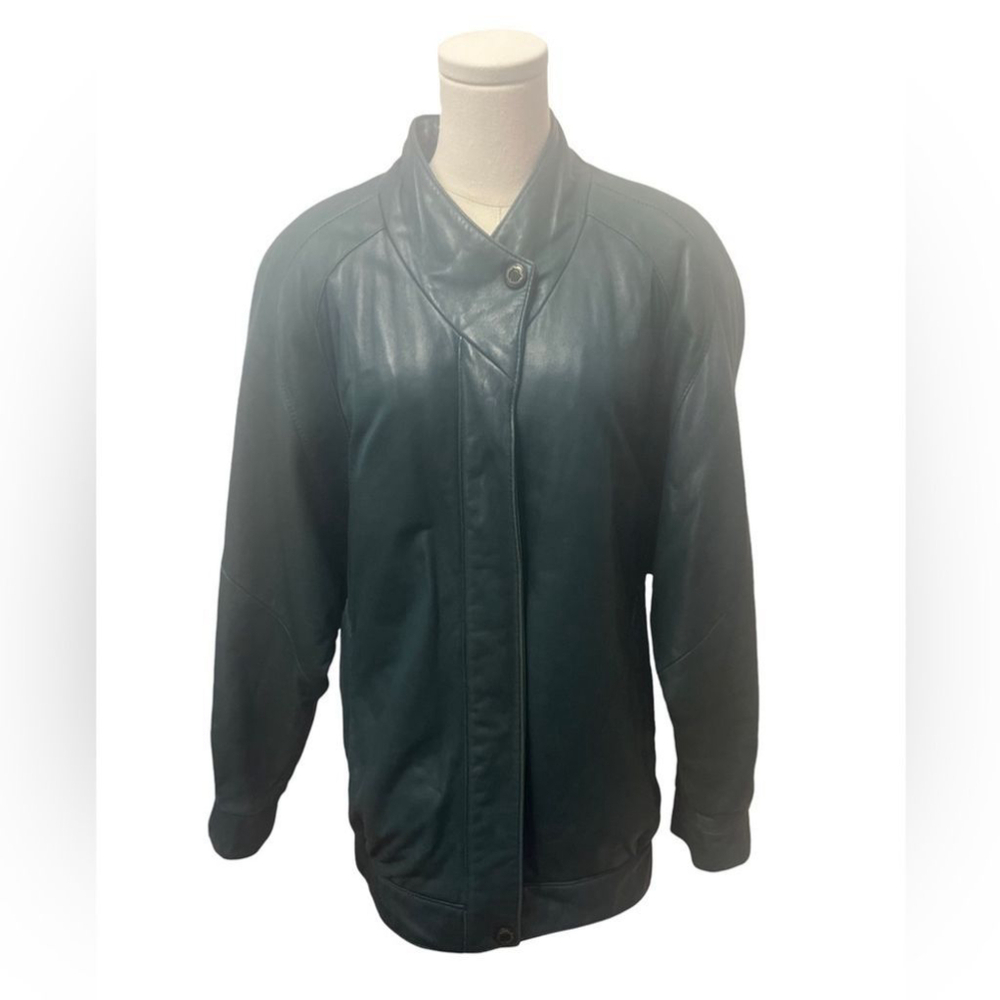 80’s vintage baggy Danier Leather jacket size xS